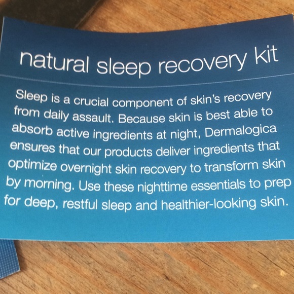 Dermalogica natural sleep recovery kit. - Picture 8 of 8